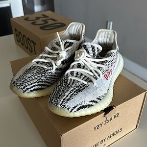 Yeezy Boost 350 V2 Zebra Men’s Size 7